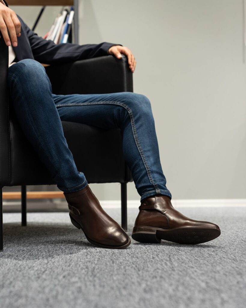 Chelsea shoes boots
